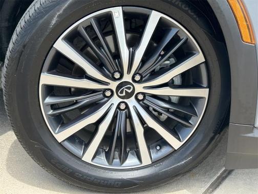 2025 INFINITI QX60 SENSORY