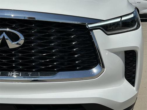 2023 INFINITI QX60 Pure