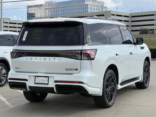 2026 INFINITI QX80 SPORT