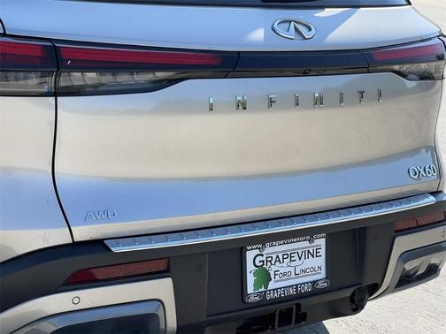 2025 INFINITI QX60 SENSORY