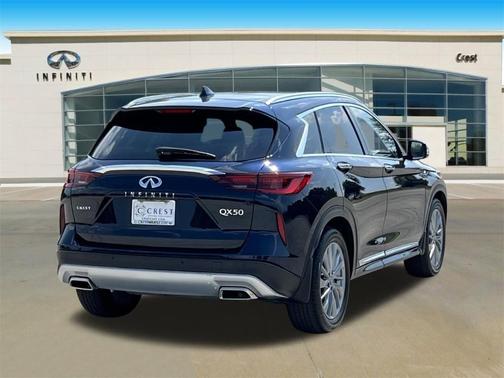 2024 INFINITI QX50 Luxe
