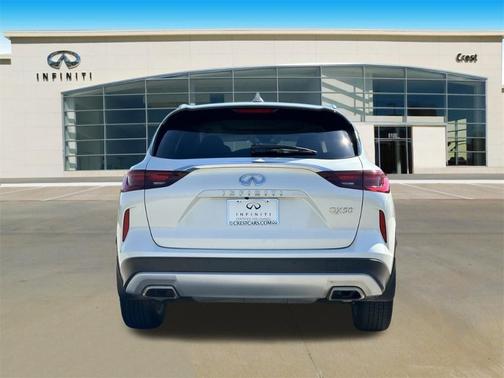 2022 INFINITI QX50 Luxe