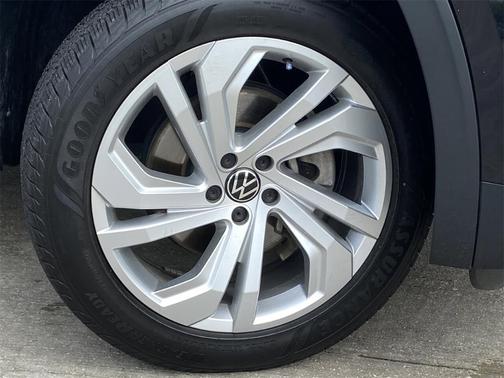2020 Volkswagen Atlas Cross Sport 2.0T SEL