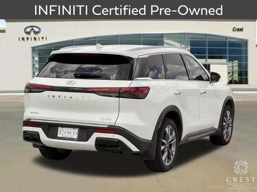 Majestic White 2023 INFINITI QX60 Luxe