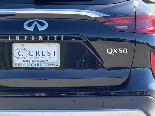 2022 INFINITI QX50 Luxe