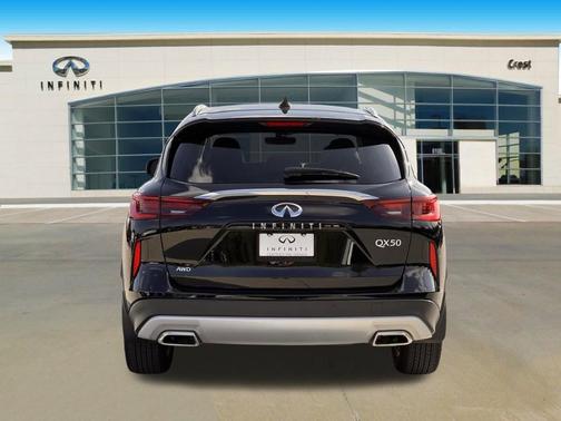 2025 INFINITI QX50 Luxe