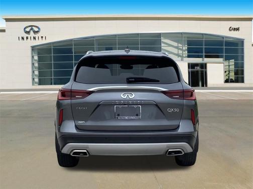 2024 INFINITI QX50 Luxe