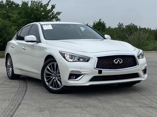 2024 INFINITI Q50 LUXE