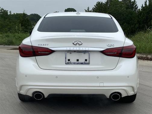 2024 INFINITI Q50 LUXE