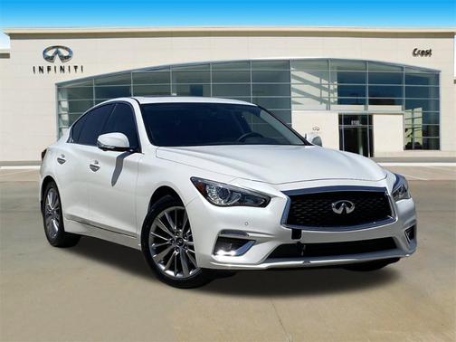 2024 INFINITI Q50 LUXE