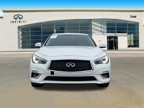 2024 INFINITI Q50 LUXE