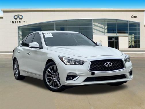 2024 INFINITI Q50 LUXE