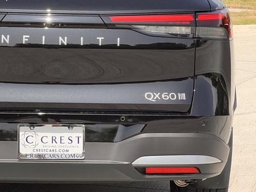 Diamond Black 2027 INFINITI QX60 Luxe