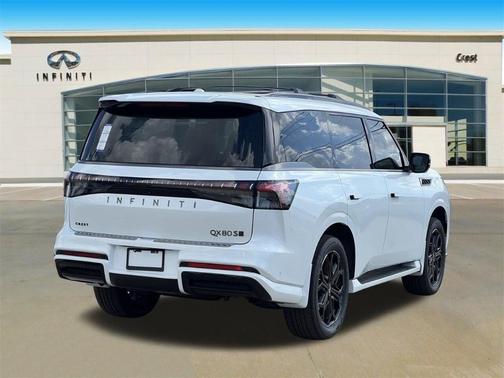 2026 INFINITI QX80 SPORT