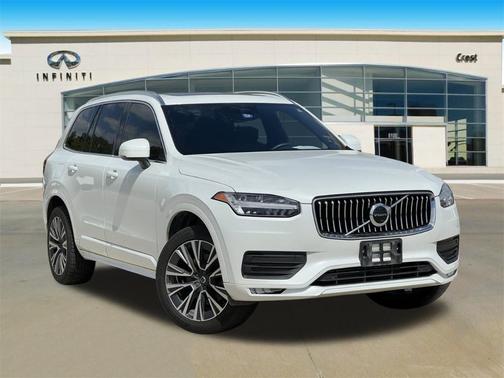 2020 Volvo XC90 T5 Momentum 7 Passenger