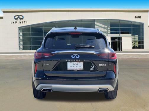 2023 INFINITI QX50 Luxe