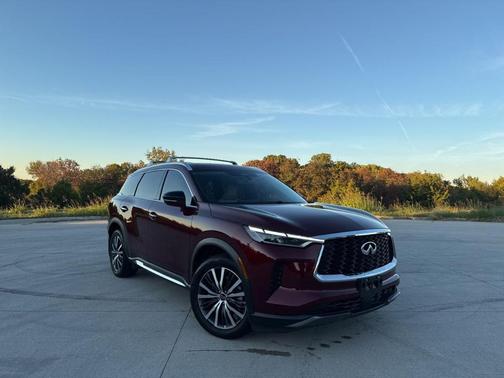 2023 INFINITI QX60 SENSORY