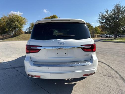 2021 INFINITI QX80 SENSORY