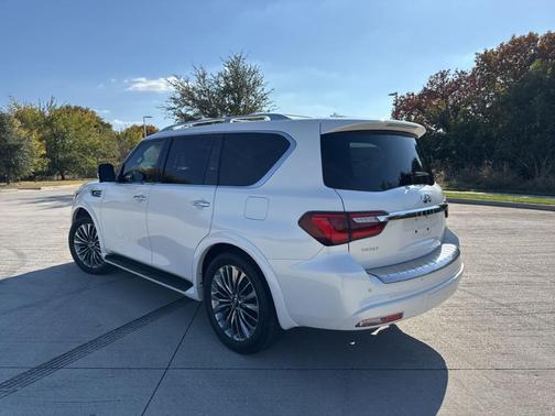 2021 INFINITI QX80 SENSORY