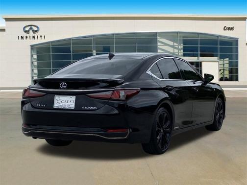 2022 Lexus ES 300h ES 300h F SPORT