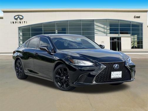 2022 Lexus ES 300h
