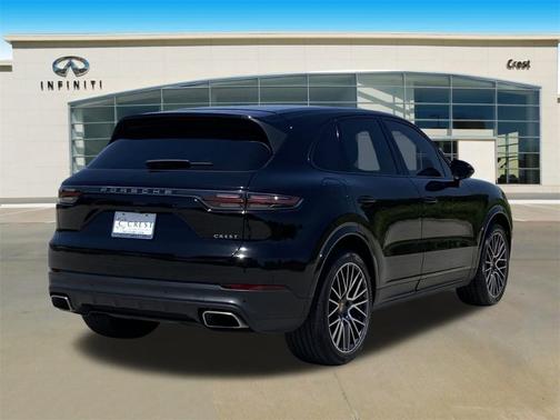 2022 Porsche Cayenne