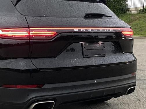 2022 Porsche Cayenne