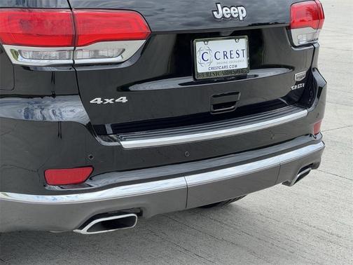 2018 Jeep Grand Cherokee Summit