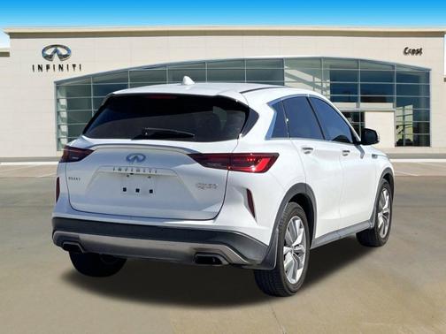 2022 INFINITI QX50 Pure