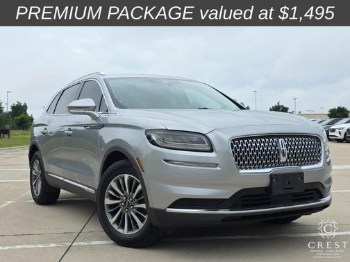Radiance Metallic 2022 Lincoln Nautilus Standard