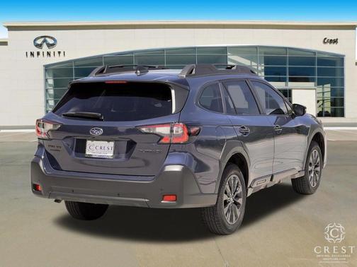 Cosmic Blue Pearl 2024 Subaru Outback Onyx Edition