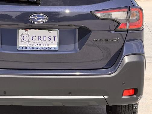 Cosmic Blue Pearl 2024 Subaru Outback Onyx Edition