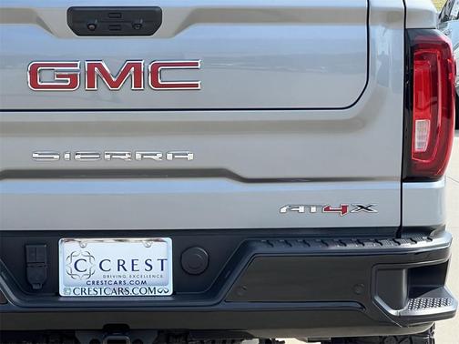 2023 GMC Sierra 1500 AT4X