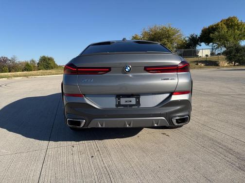 2024 BMW X6 xDrive40i