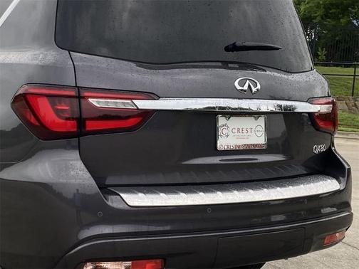 2023 INFINITI QX80 SENSORY