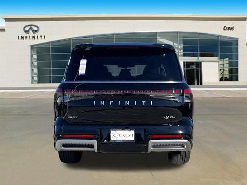 2025 INFINITI QX80 Luxe