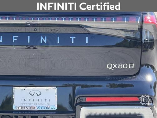 2025 INFINITI QX80 PURE