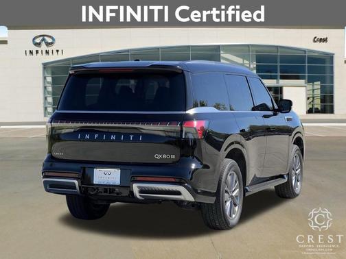 2025 INFINITI QX80 PURE