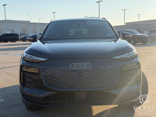 2025 Audi Q6 e-tron Premium