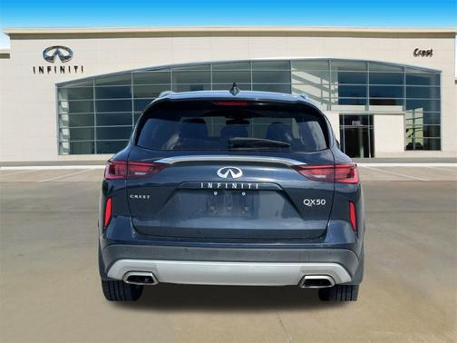 2022 INFINITI QX50 Luxe