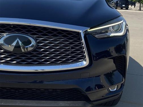 2022 INFINITI QX50 Luxe