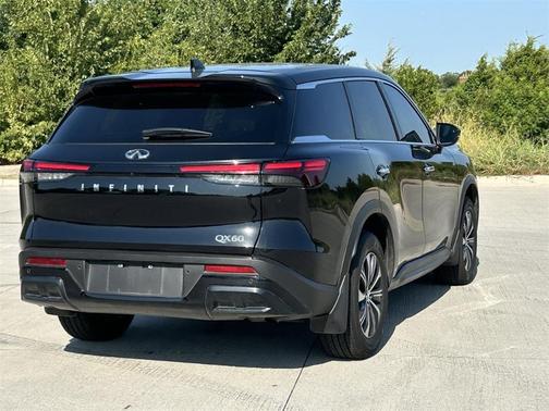2024 INFINITI QX60 Pure