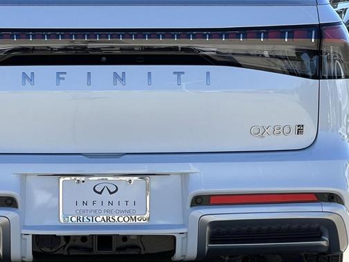 2025 INFINITI QX80 PURE