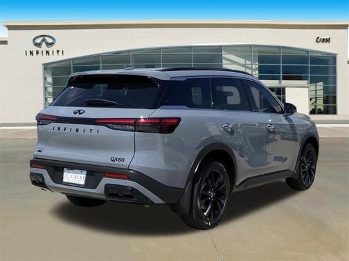 2025 INFINITI QX60 Luxe