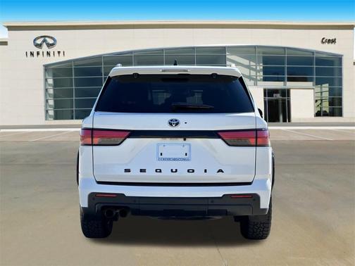 2023 Toyota Sequoia 