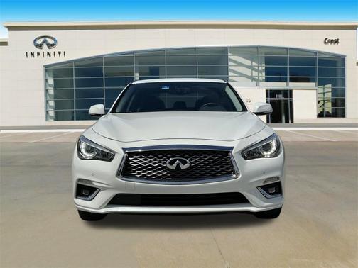 2024 INFINITI Q50 LUXE