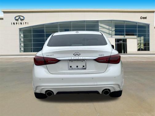 2024 INFINITI Q50 LUXE