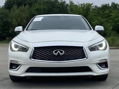 2024 INFINITI Q50 LUXE