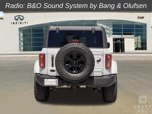 Oxford White 2024 Ford Bronco Wildtrak