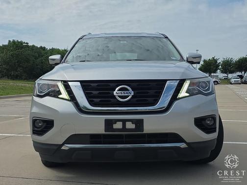 Brilliant Silver 2019 Nissan Pathfinder SL